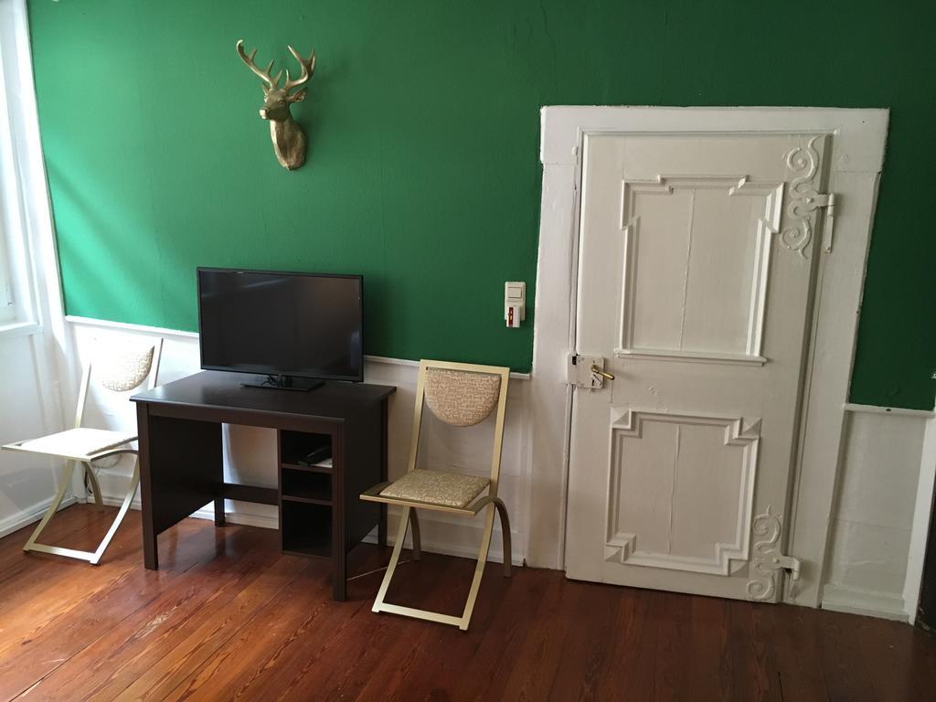 Privatzimmer In Bester Altstadtlage Tuebingen Room photo