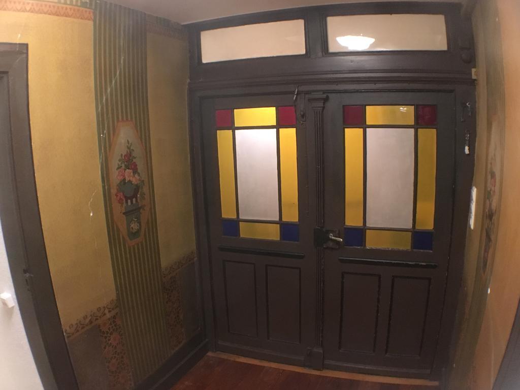 Privatzimmer In Bester Altstadtlage Tuebingen Room photo